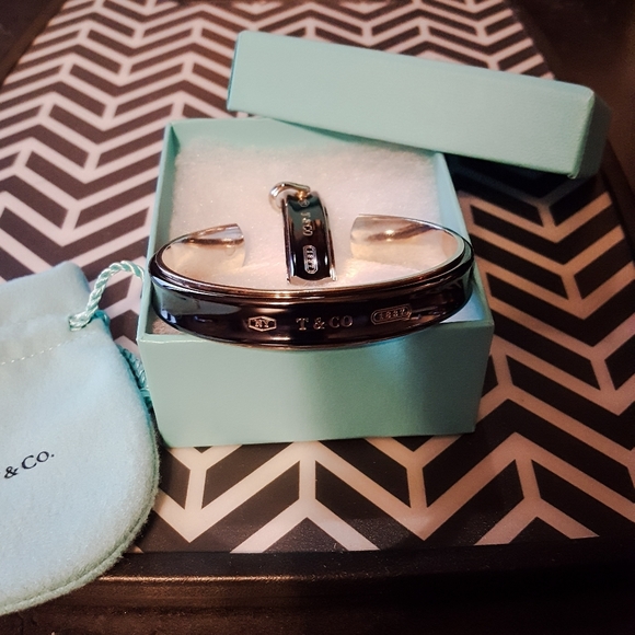 Tiffany & Co. Titanium and Sterling Silver Bracelet & Pendant. 100% Authentic!! - Picture 2 of 10